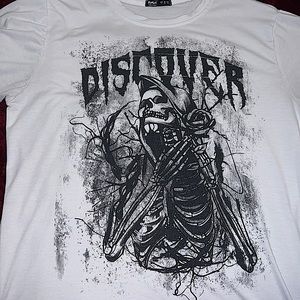 DISCOVER T SHIRT